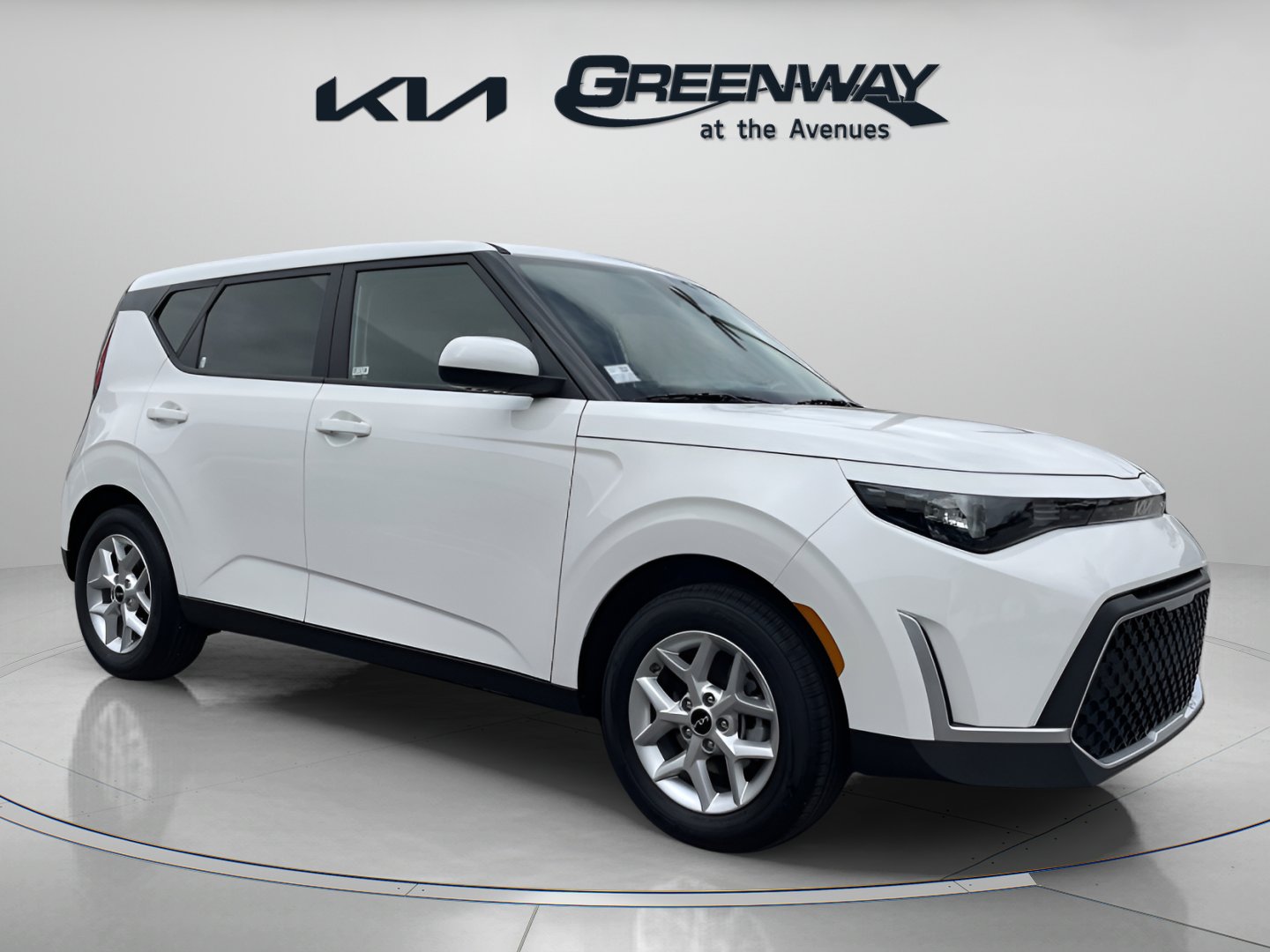 2025 Kia Soul LX's photo