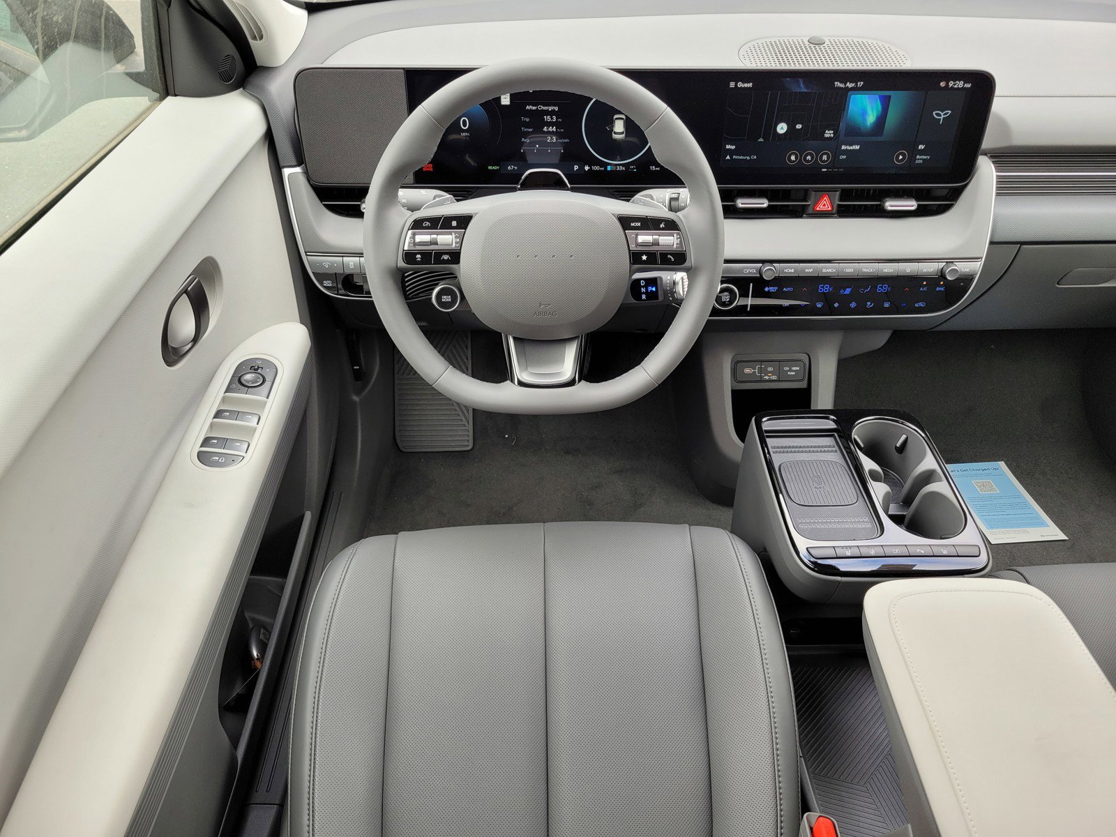 2025 Hyundai Ioniq 5 SEL photo 3