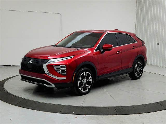 2022 Mitsubishi Eclipse Cross SE photo 2