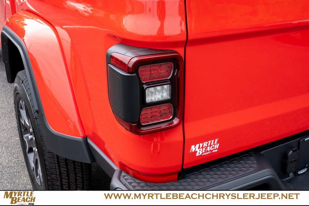 2025 Jeep Gladiator Sport S photo 11
