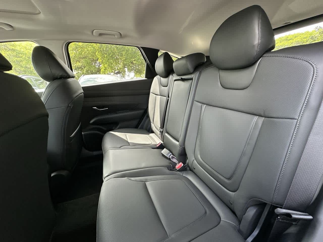 2025 Hyundai Tucson SEL Convenience photo 20