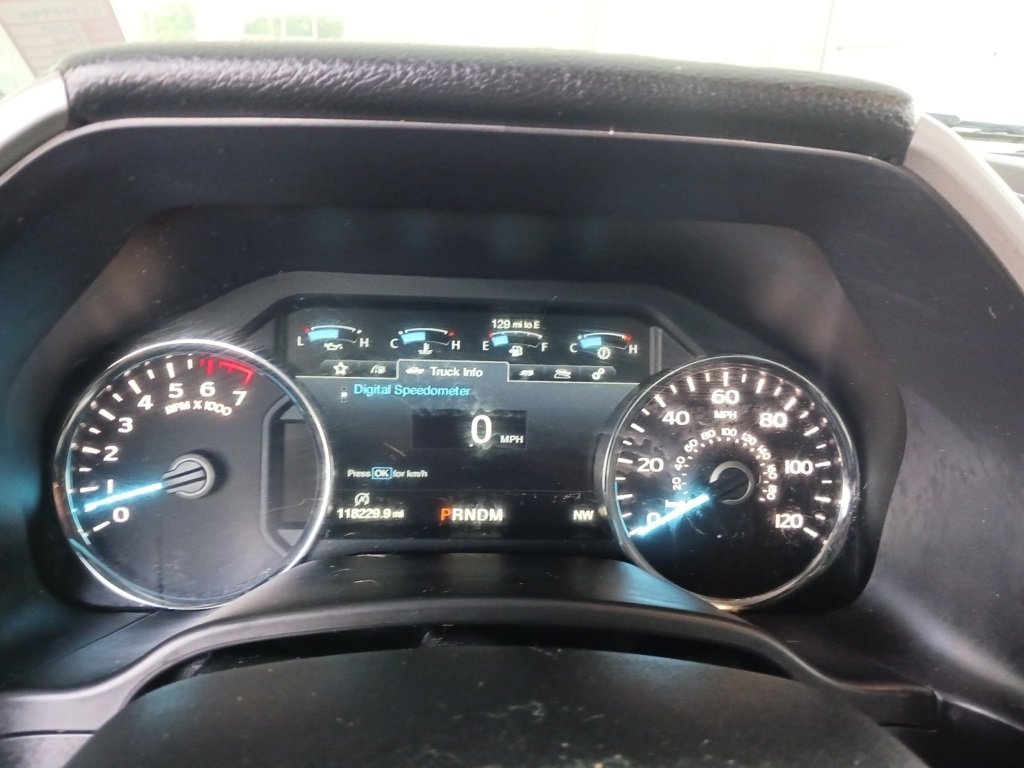 2020 Ford F-150 Lariat photo 15