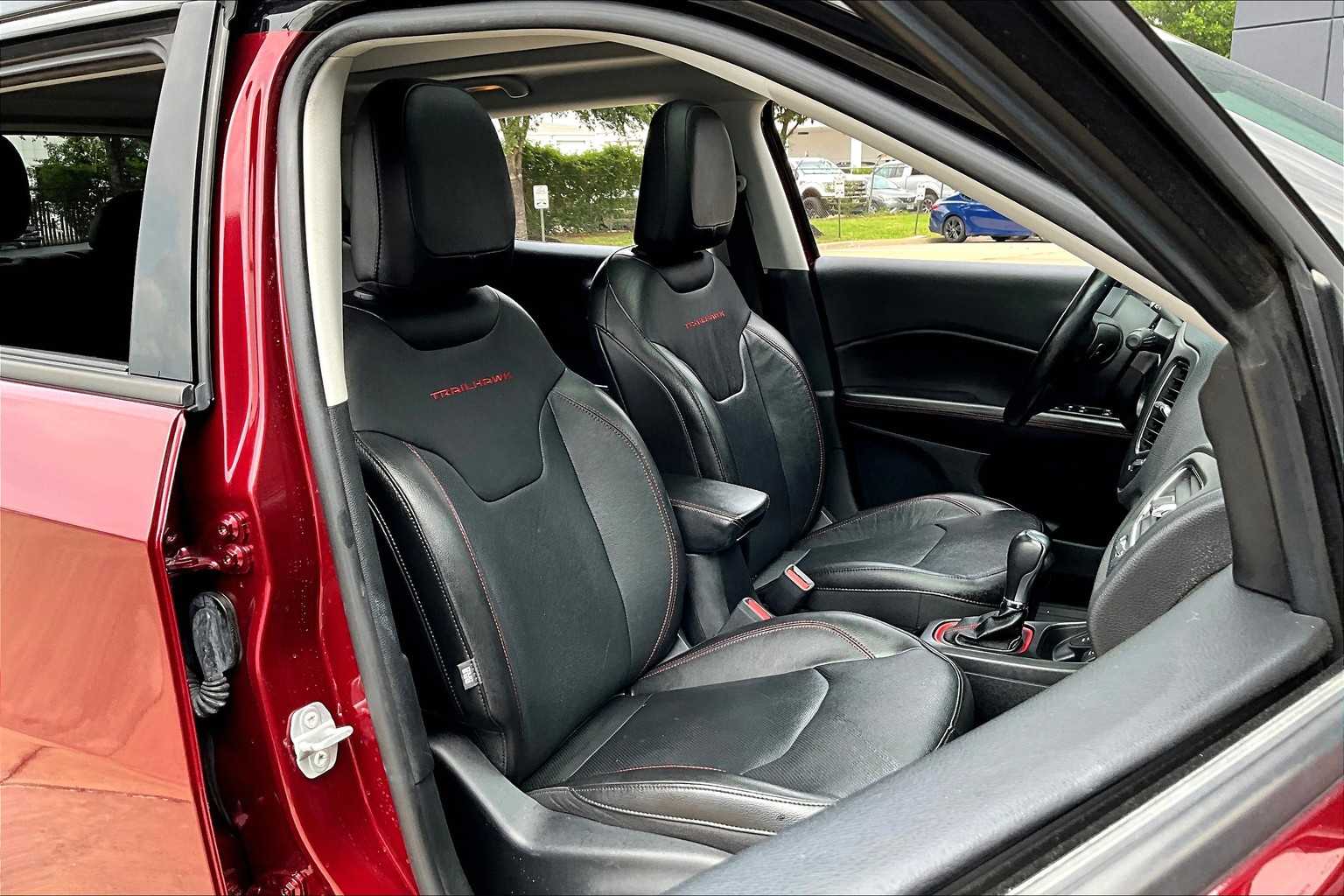 2021 Jeep Compass Trailhawk photo 8