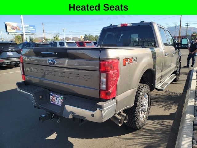 2022 Ford F-350 XLT photo 3