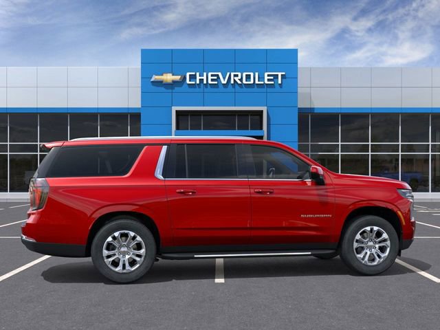 2026 Chevrolet Suburban LS photo 4