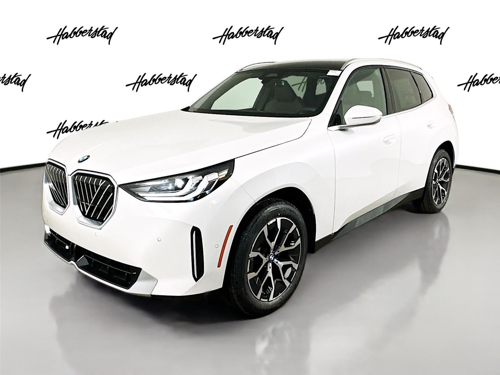 2026 BMW X3 30's photo