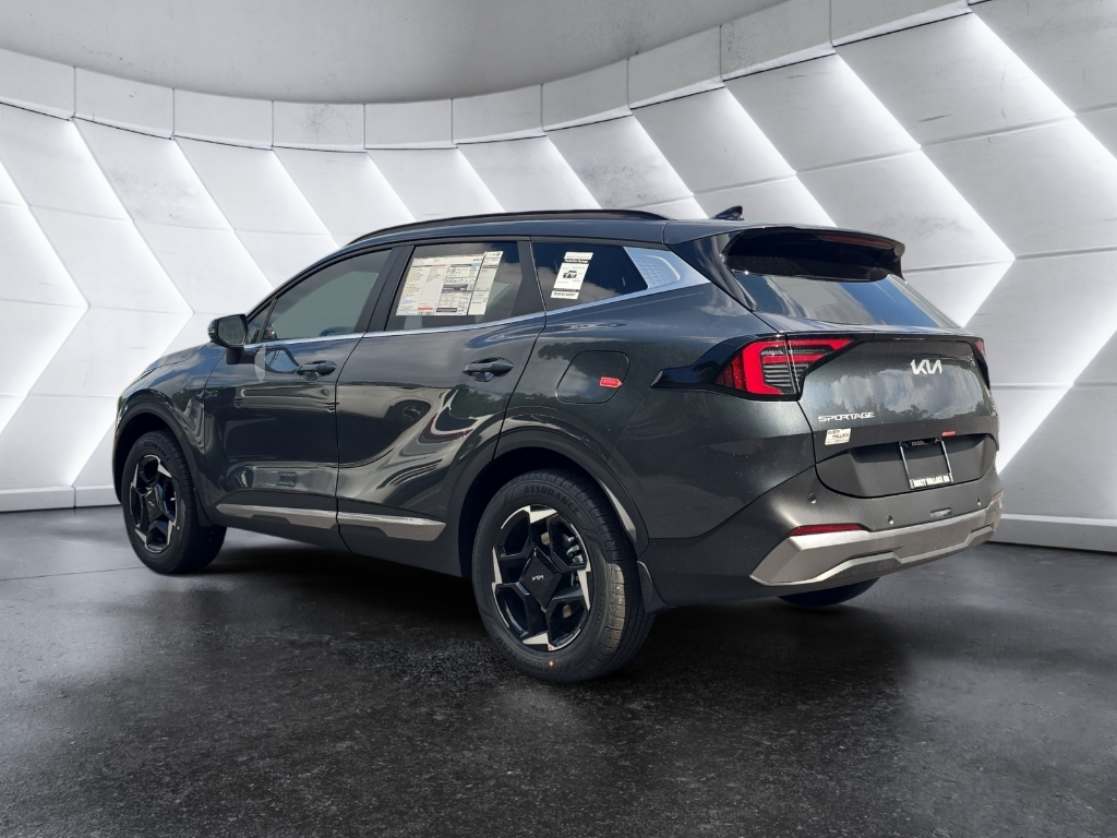 2026 Kia Sportage Hybrid EX photo 3