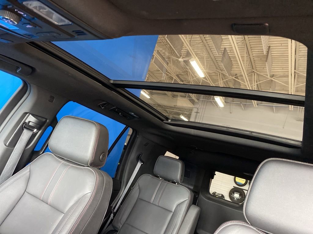 2023 Chevrolet Tahoe RST photo 14