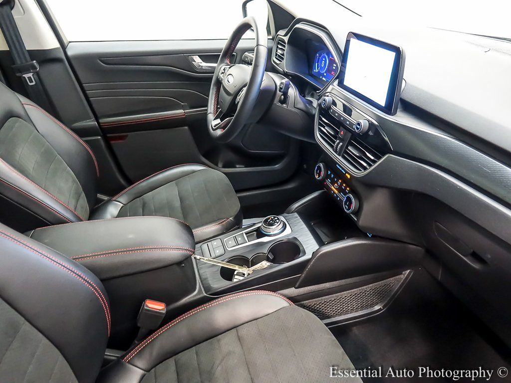 2022 FORD ESCAPE - Image 28