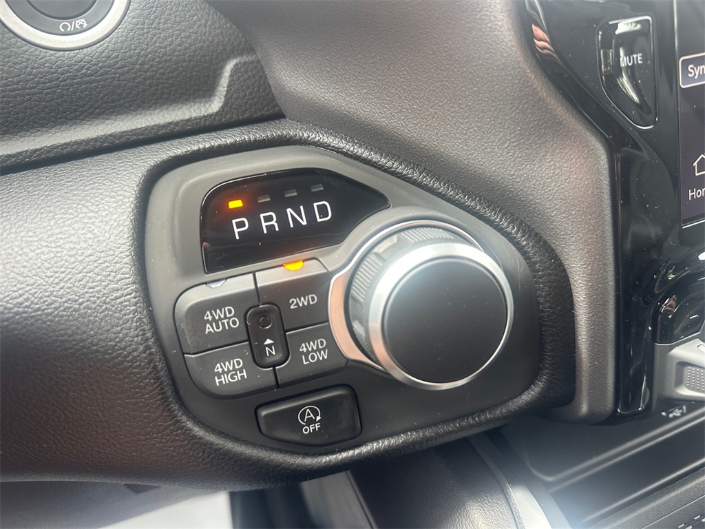 2025 Ram 1500 Big Horn photo 31
