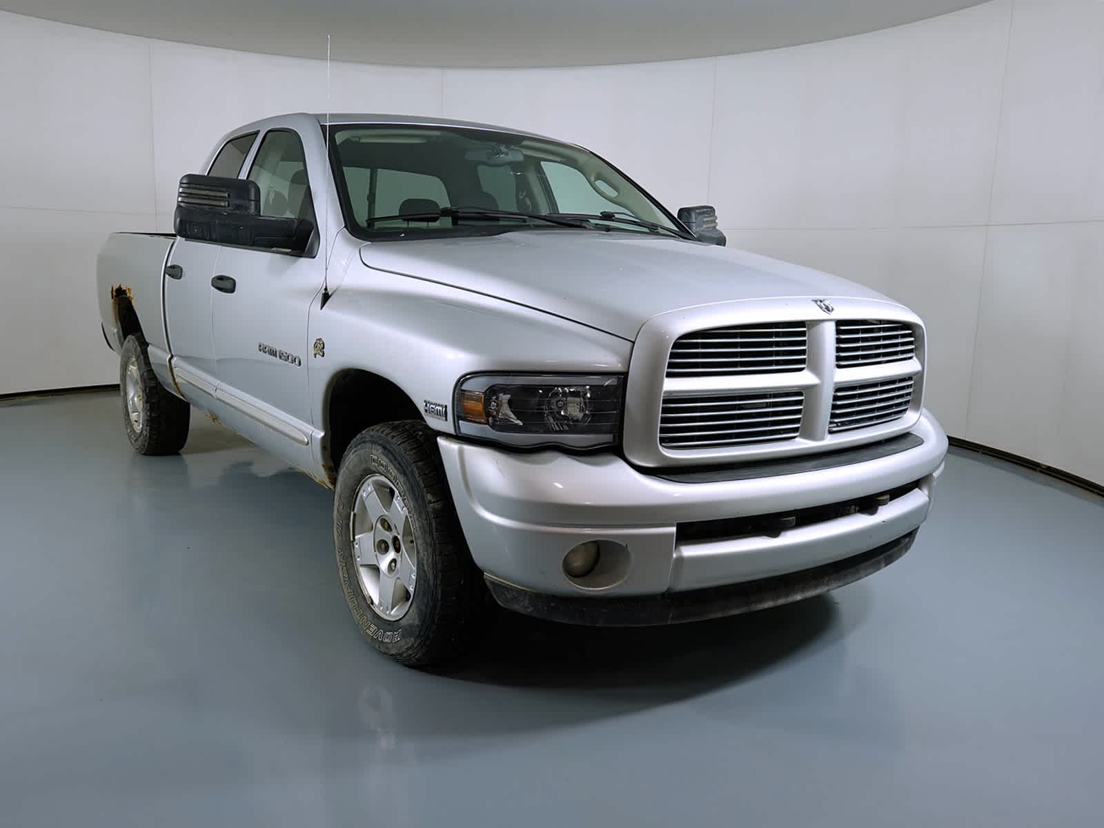2004 Dodge Ram 1500 Pickup SLT