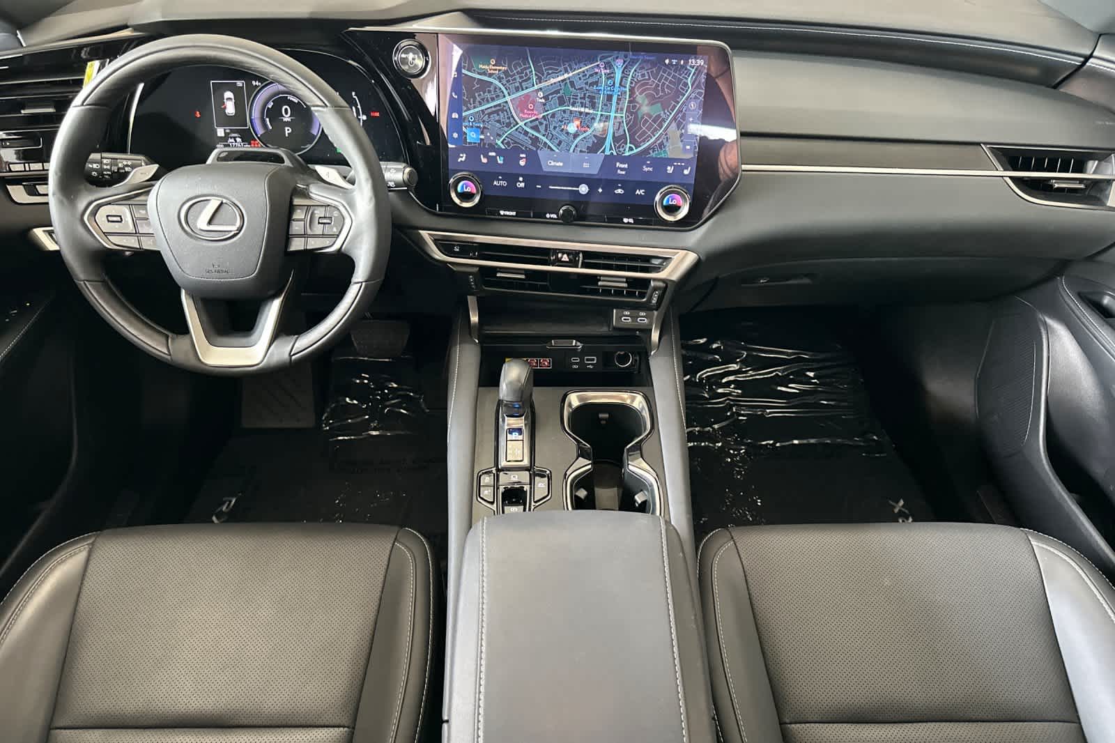 2024 Lexus RX Premium photo 3