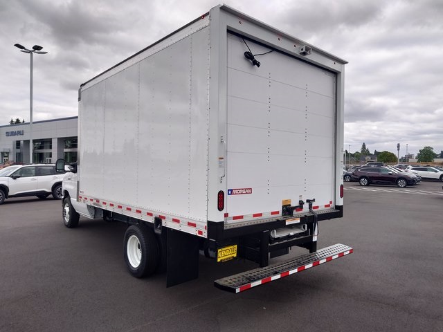 2025 Ford E-350 photo 8
