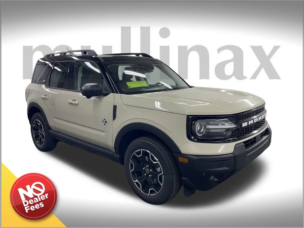2025 Ford Bronco Sport Outer Banks's photo