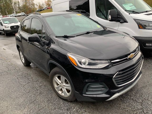 2021 Chevrolet Trax LT photo 2