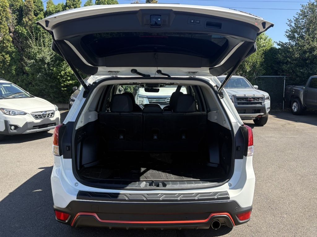 2022 Subaru Forester Sport photo 7