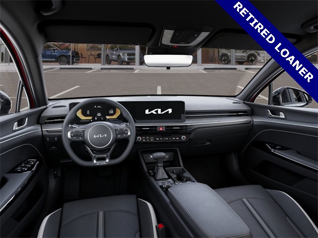 2025 Kia K5 GT-Line photo 14