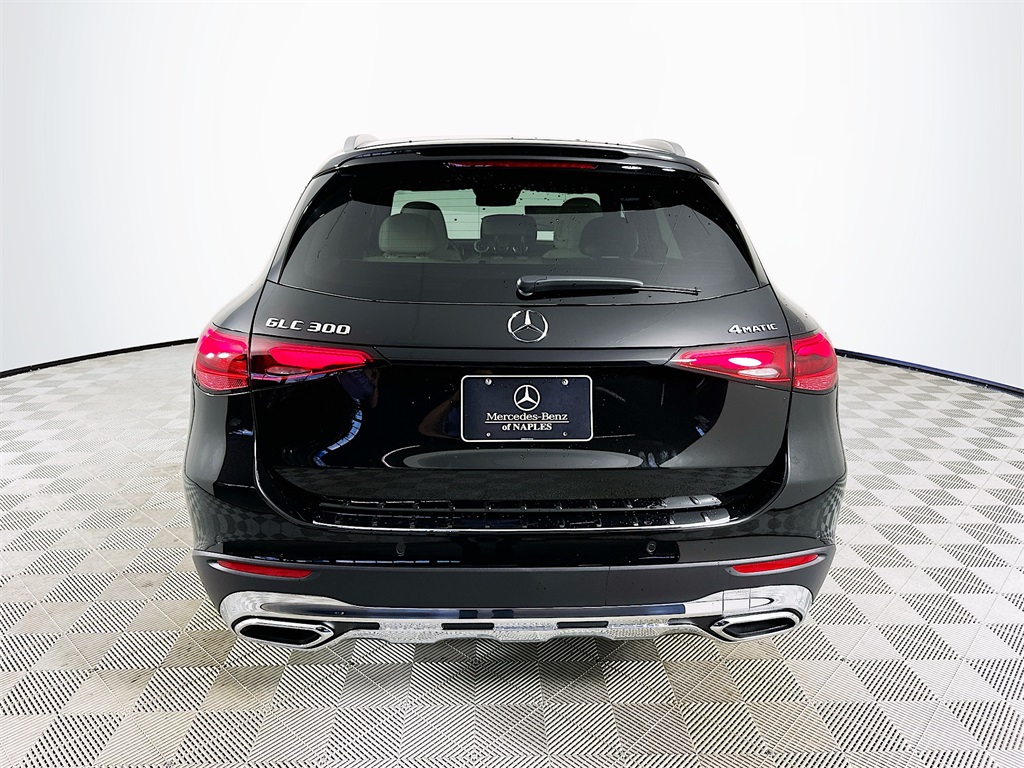 2026 Mercedes Benz GLC 300 4MATIC photo 6