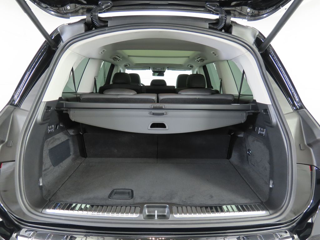 2026 Mercedes Benz GLS 450 4MATIC photo 28