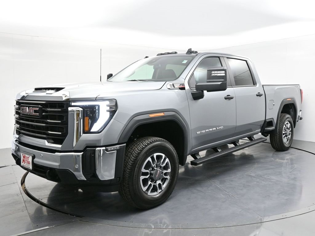 2025 GMC Sierra 3500HD Pro's photo