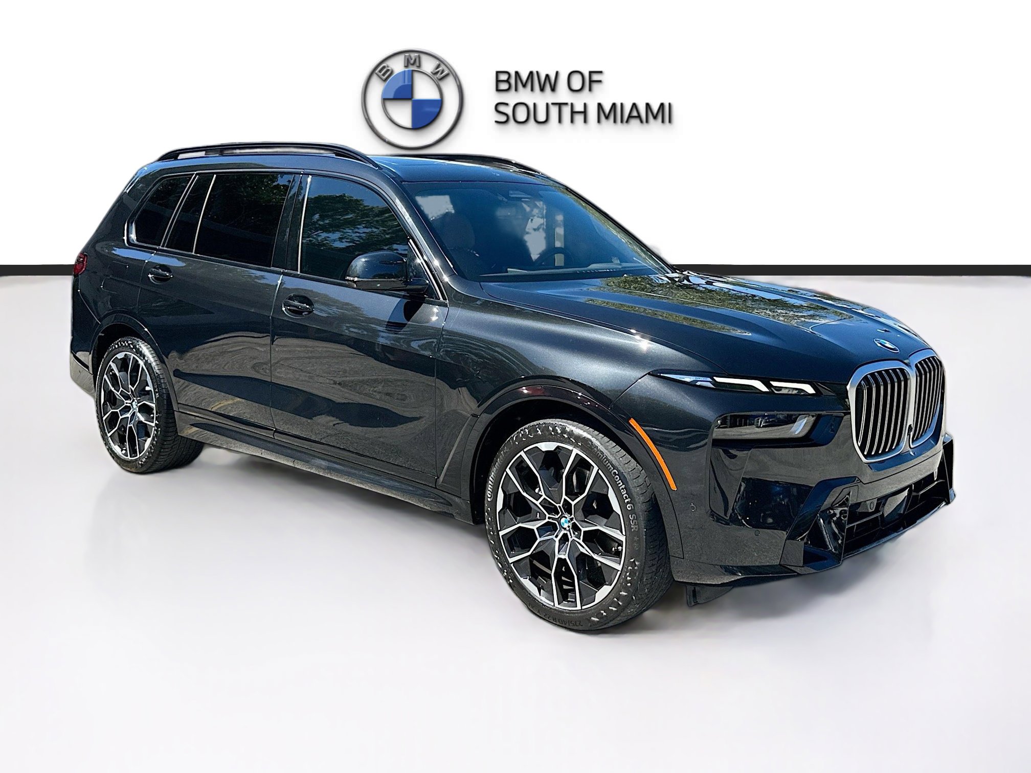 2024 BMW X7 40i's photo