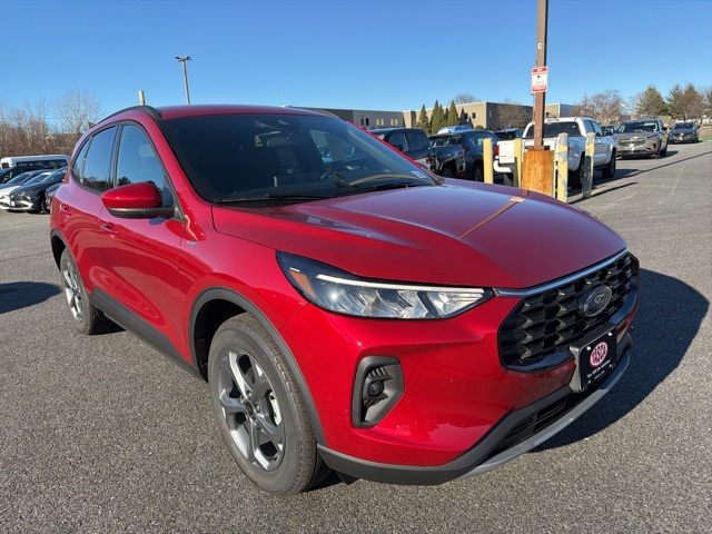 2026 Ford Escape ST-Line Select's photo