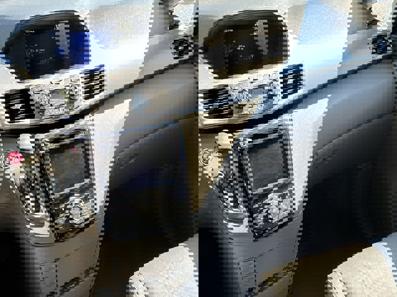 2016 Honda Odyssey EX-L photo 28