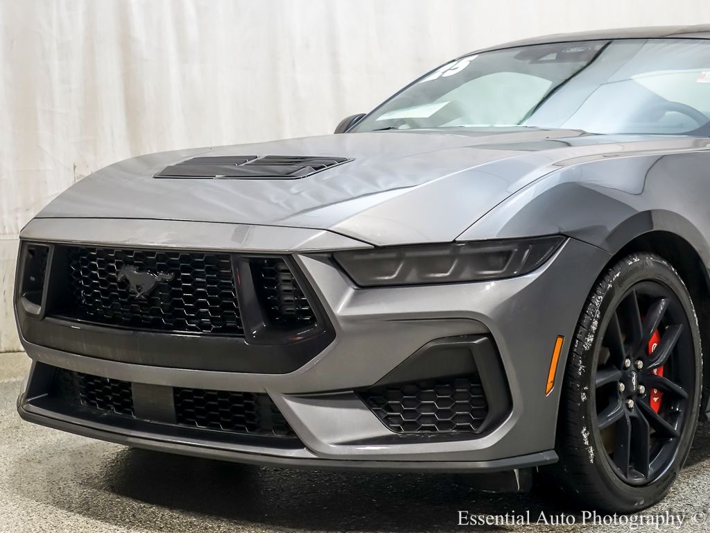 2025 FORD MUSTANG - Image 3