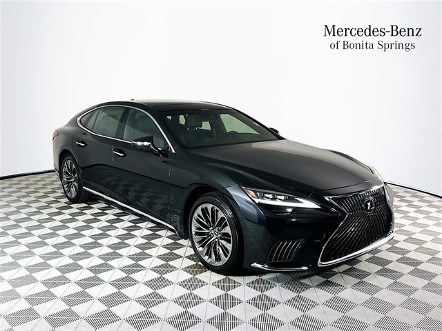 2022 Lexus LS Base's photo