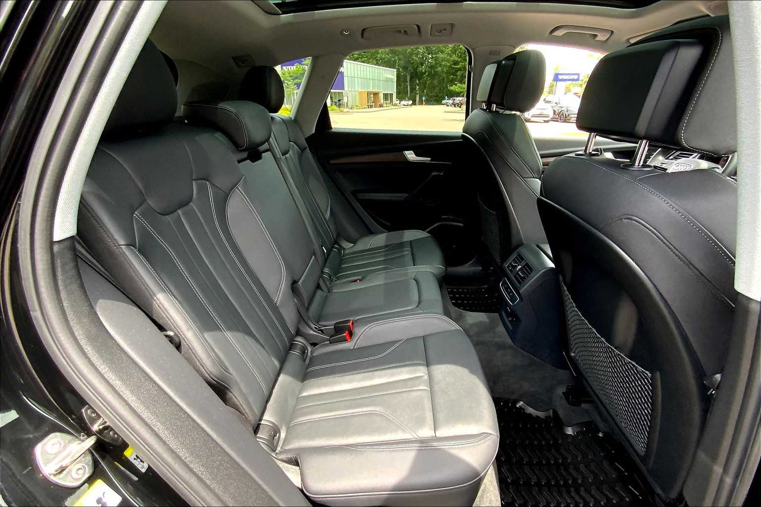 2024 Audi Q5 S line Premium Plus photo 18