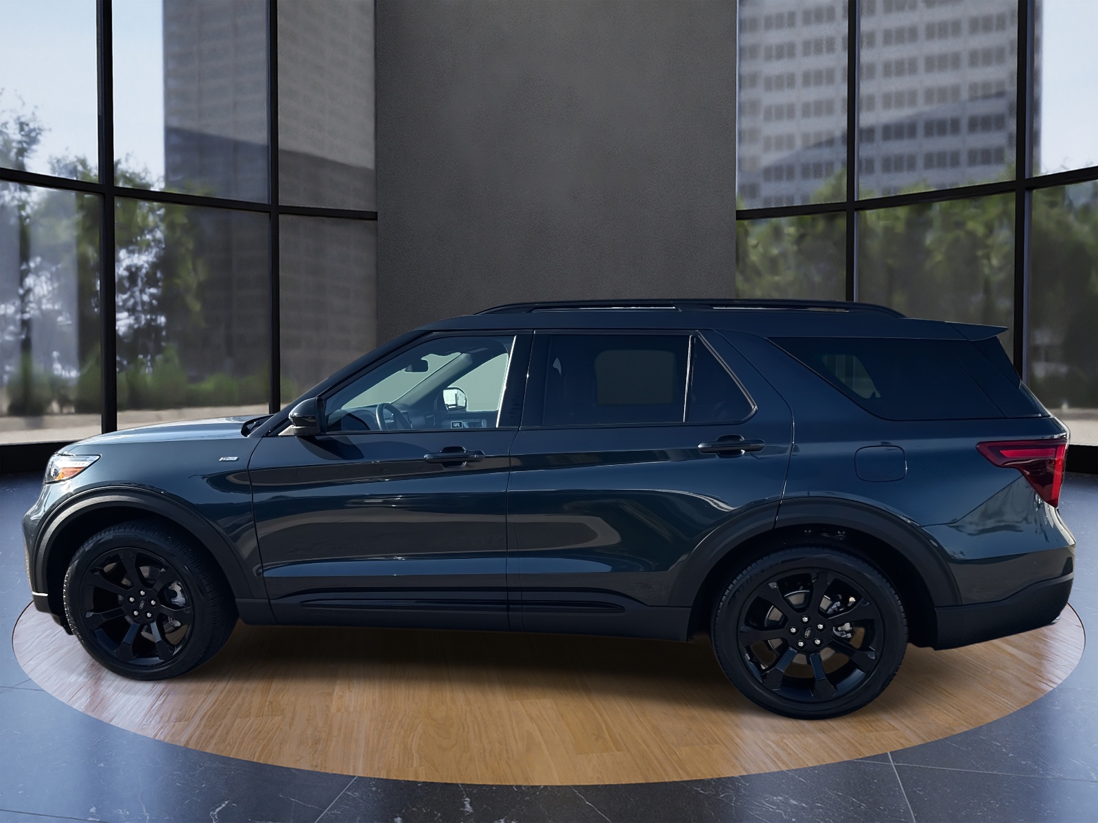 2023 Ford Explorer ST-Line photo 4