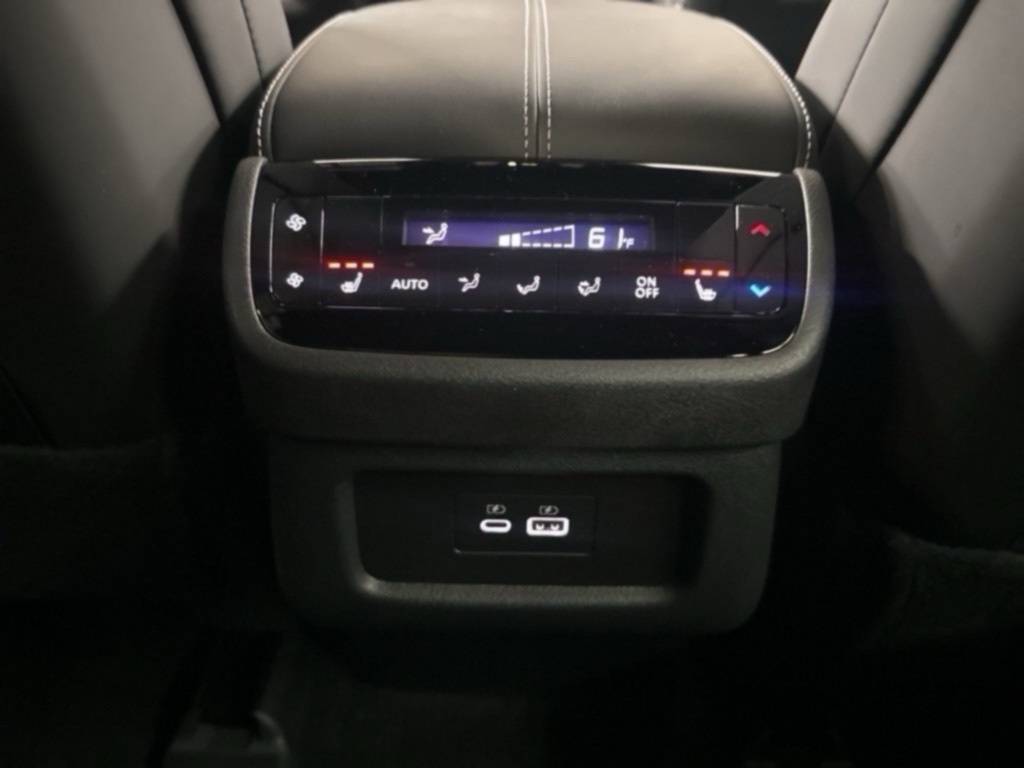 2025 Infiniti QX60 Luxe photo 24