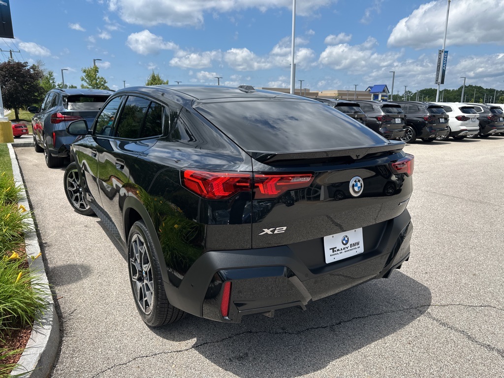 2025 Bmw X2 xDrive28i photo 3