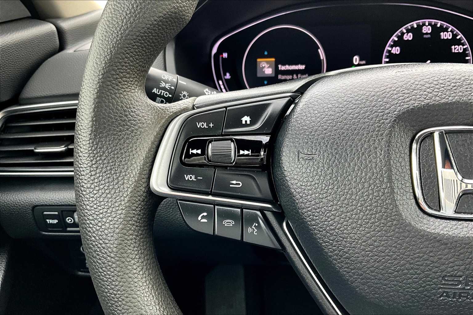 2021 Honda Accord LX photo 23