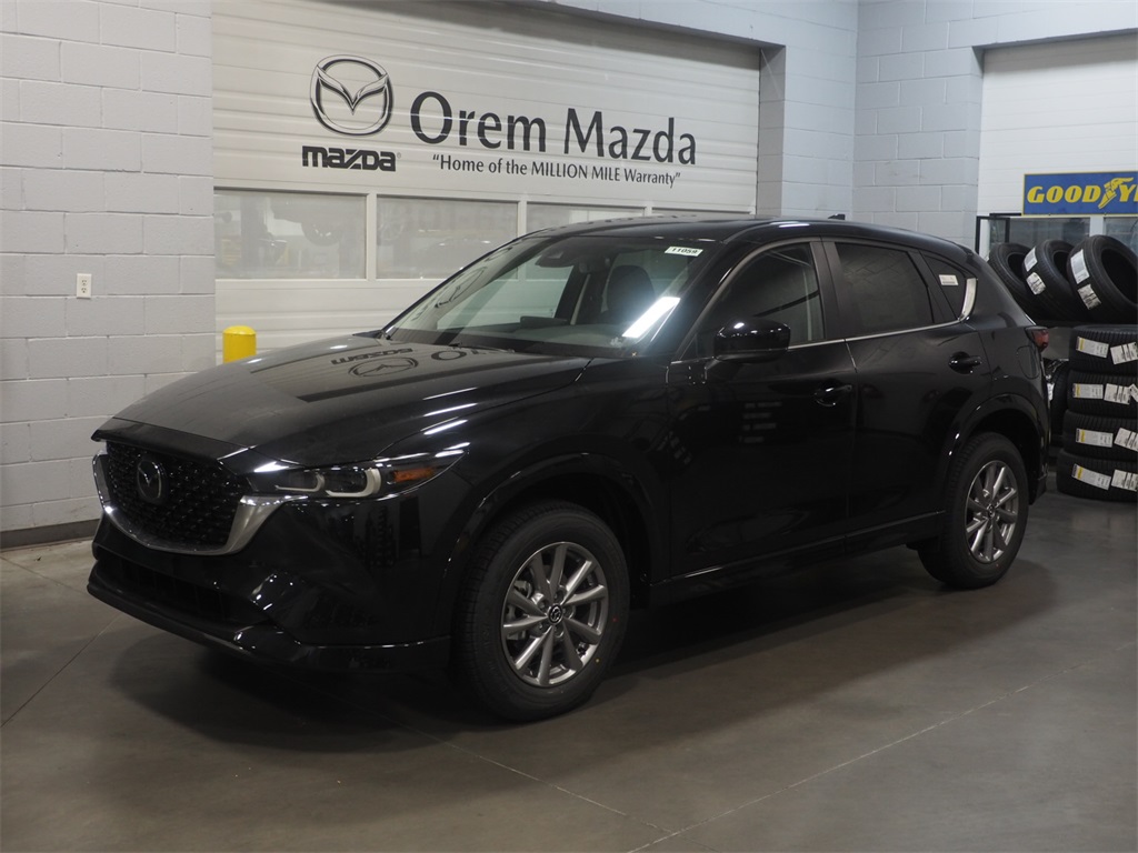 2025 Mazda CX-5 S Preferred package's photo