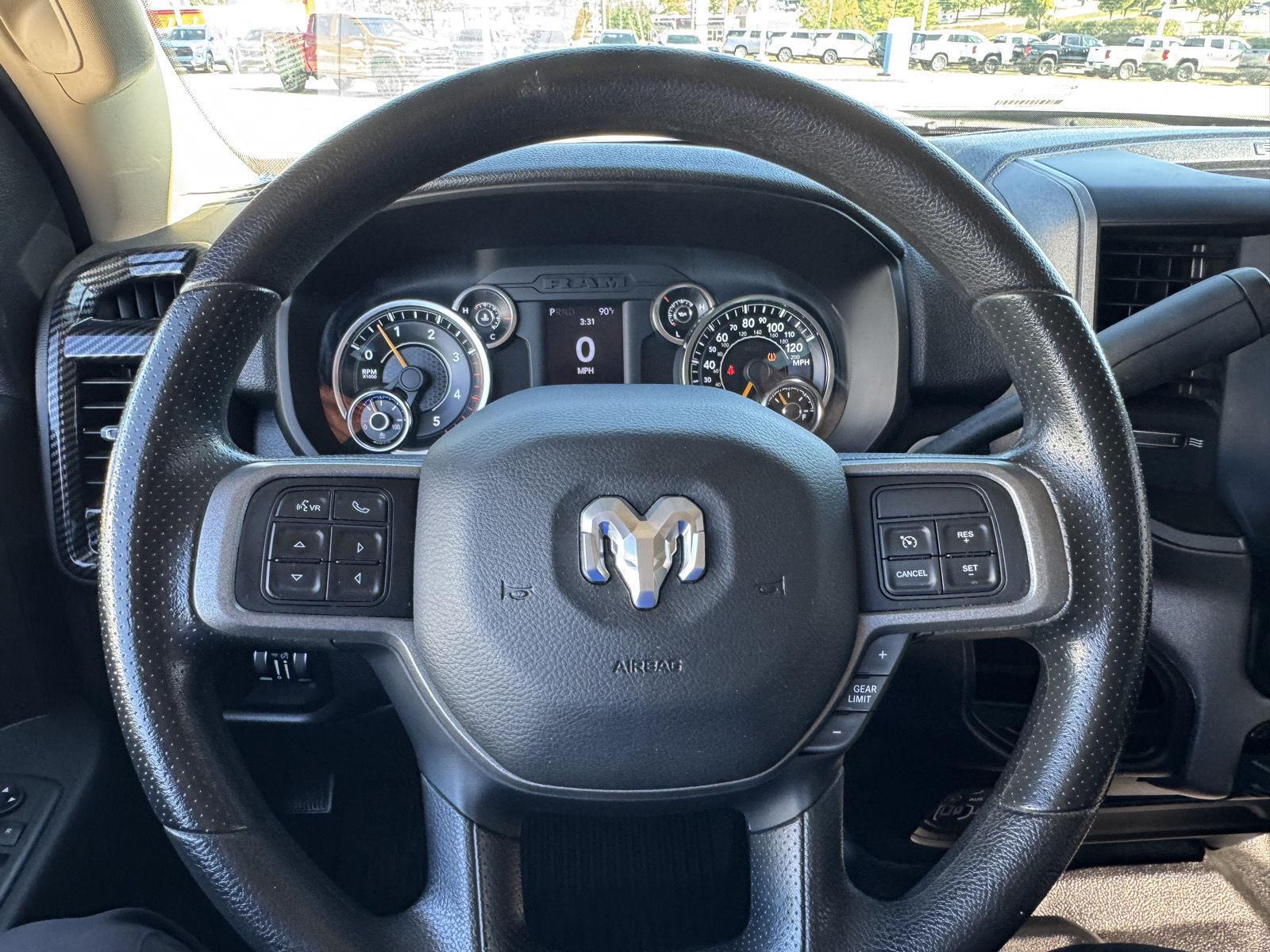 2020 Ram 2500 Tradesman photo 11