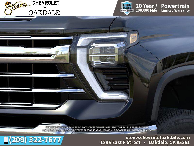 2026 Chevrolet Silverado LTZ photo 8