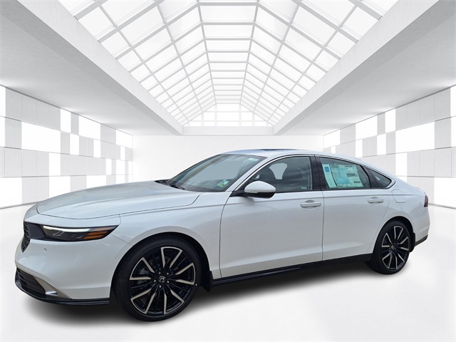 2025 Honda Accord Hybrid Touring's photo