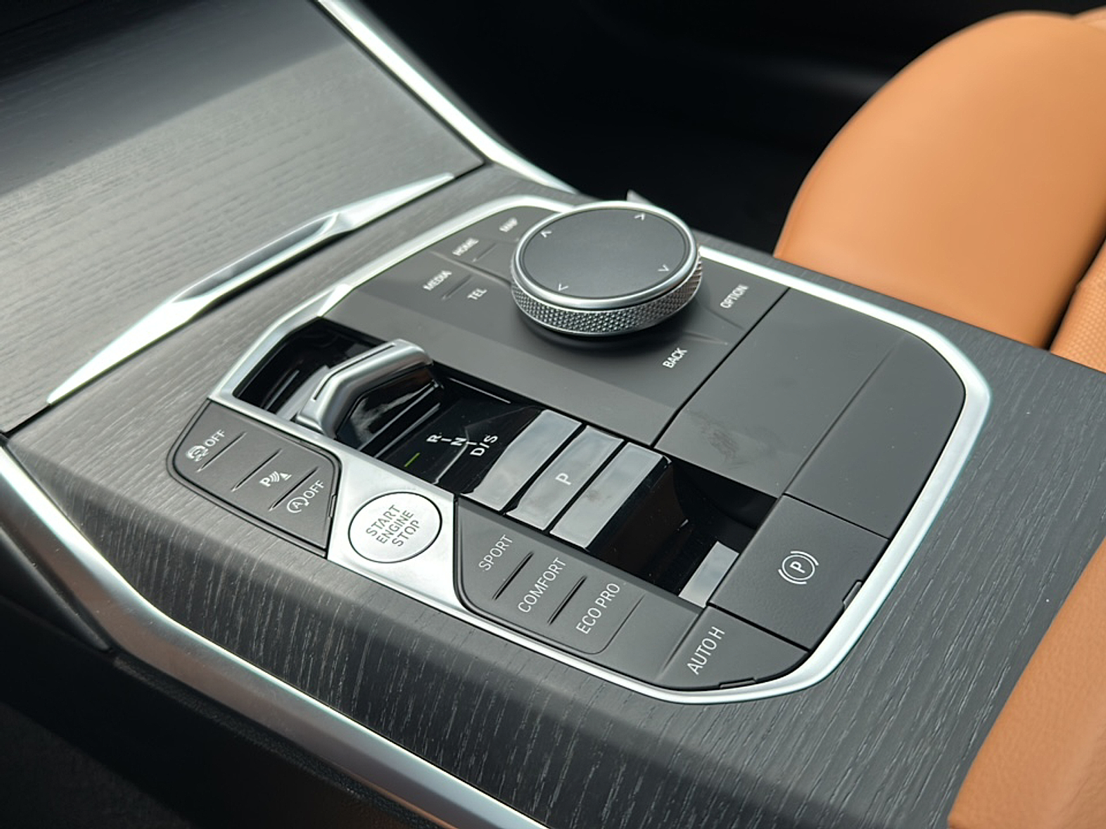 2025 Bmw 330i photo 8