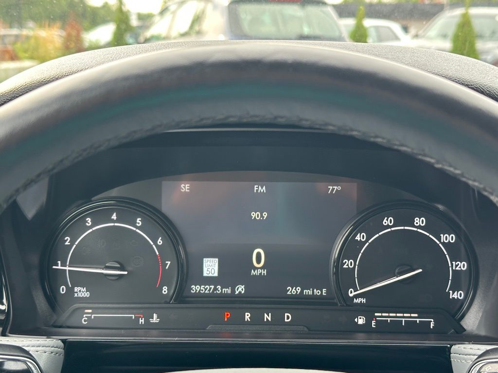2021 Lincoln Corsair Standard photo 38