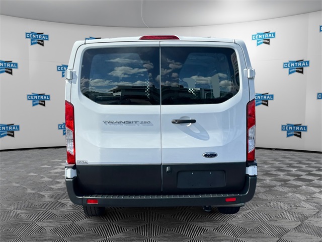 2024 Ford Transit photo 4