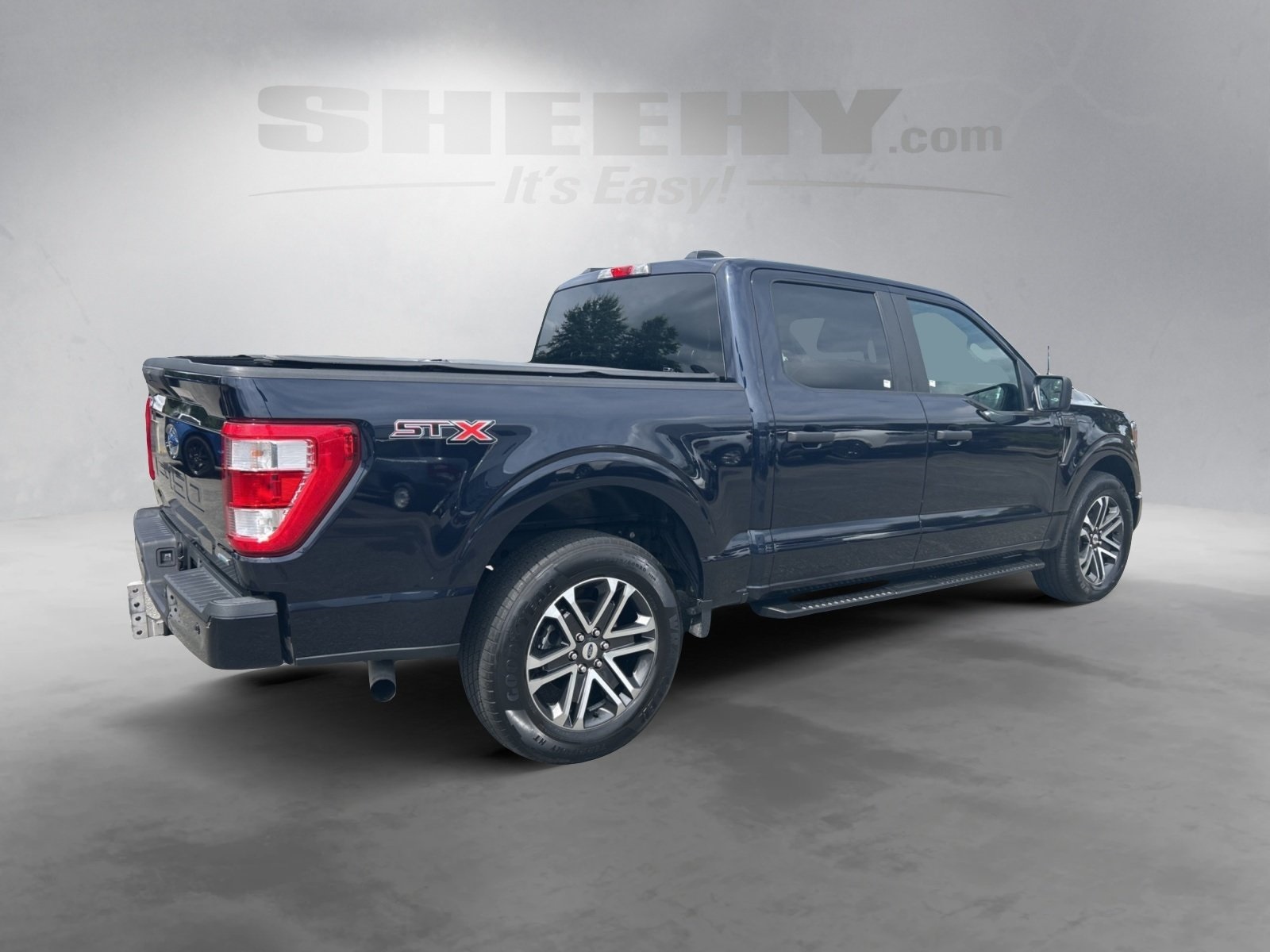 2023 Ford F-150 XL photo 4