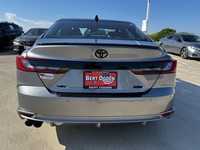 2025 Toyota Camry XSE photo 6