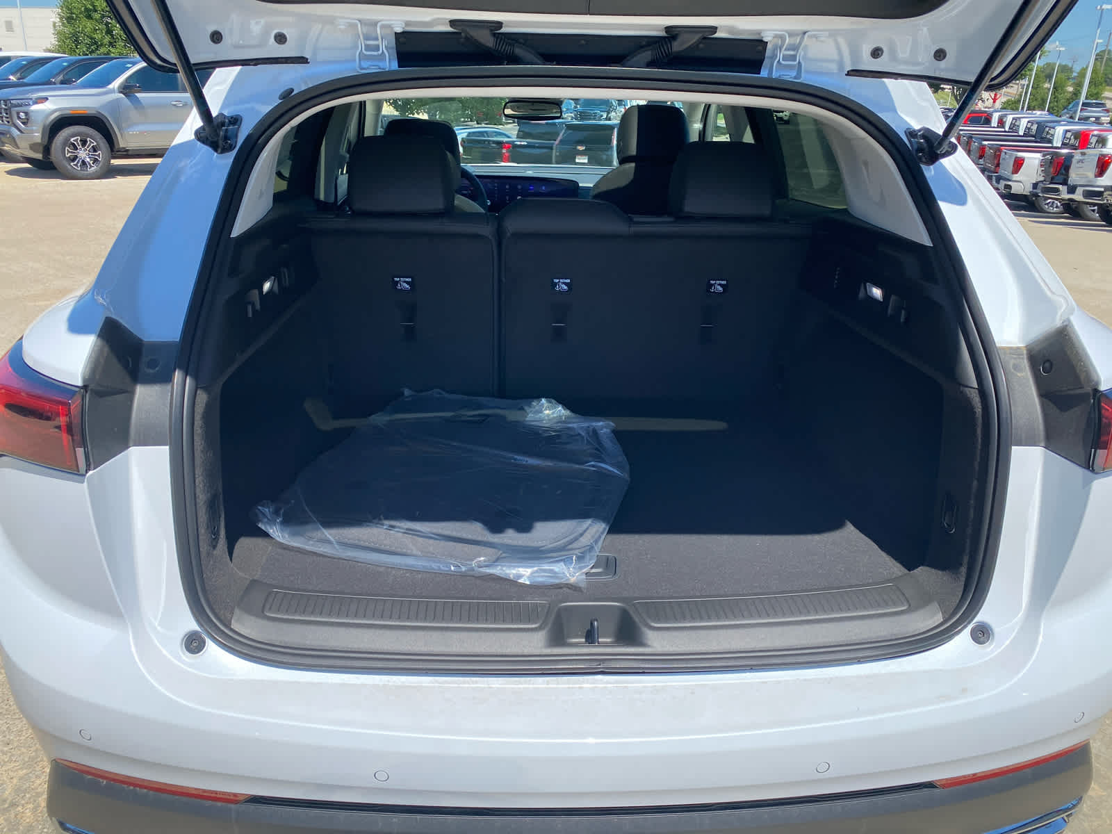 2025 Buick Envision Preferred photo 31
