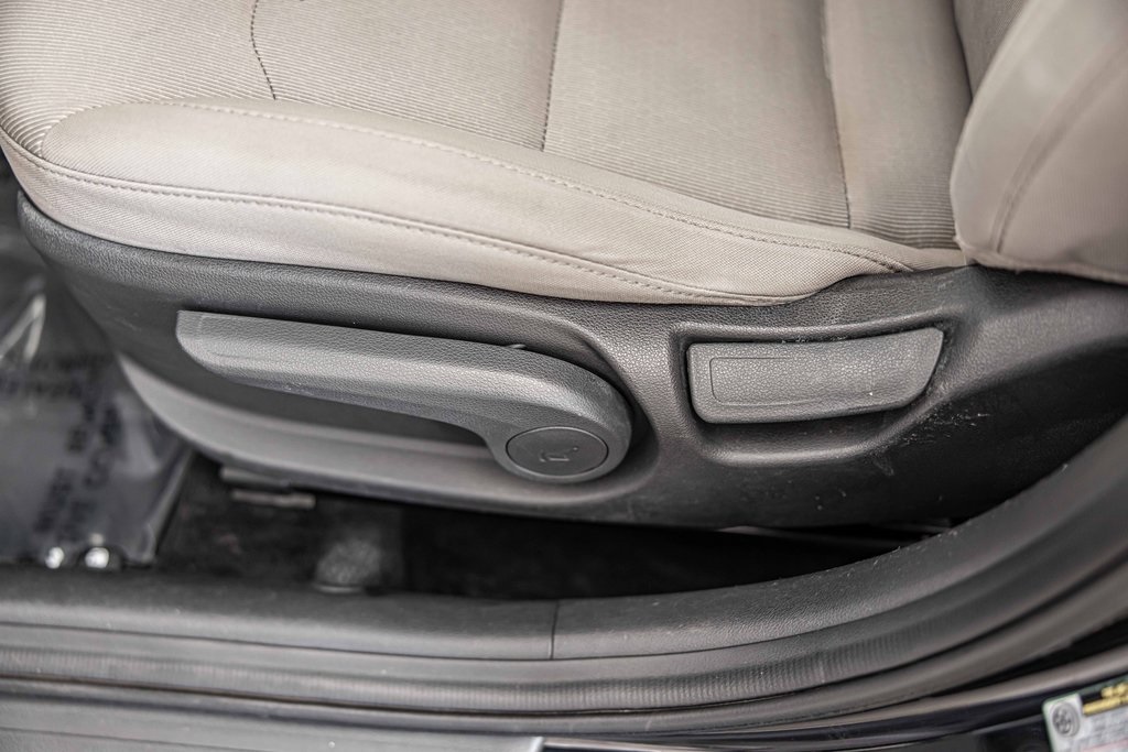 2018 HYUNDAI ELANTRA - Image 13