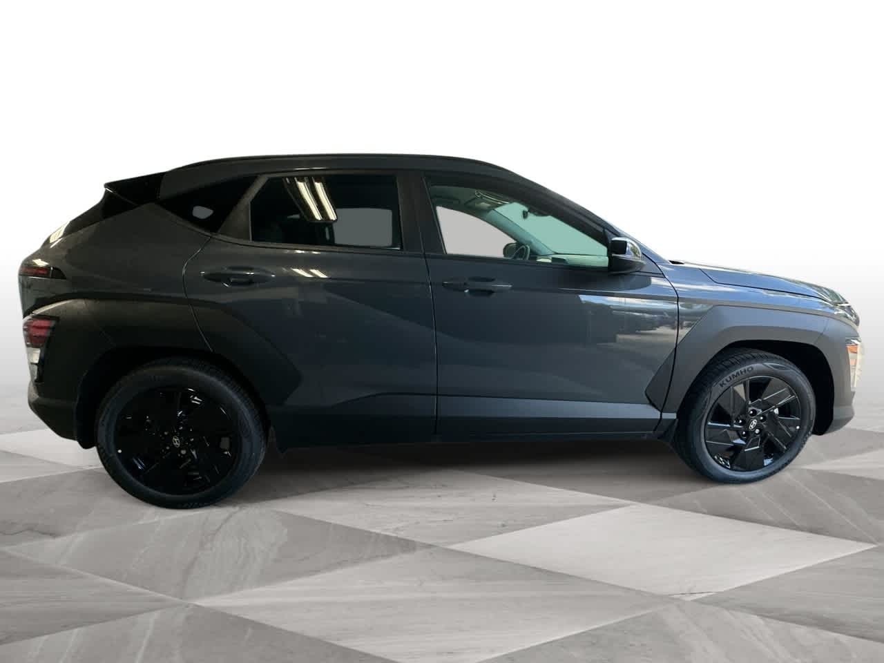 2026 Hyundai Kona SEL photo 8