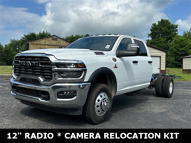 2025 Ram 3500 Tradesman photo 2
