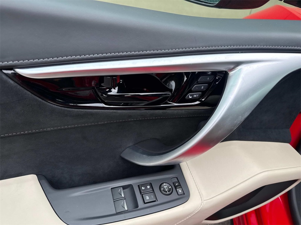 2019 Acura NSX Base photo 20