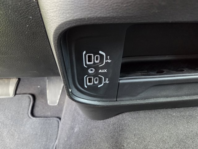 2025 Ram 2500 Tradesman photo 17