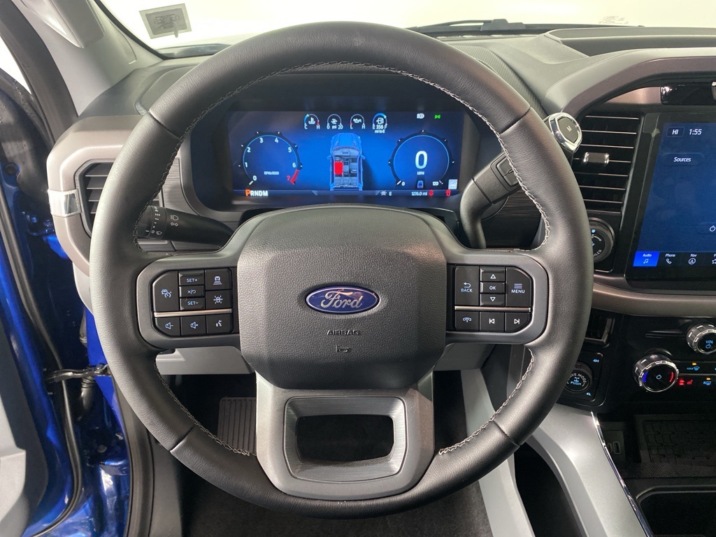 2025 Ford F-150 XLT photo 9